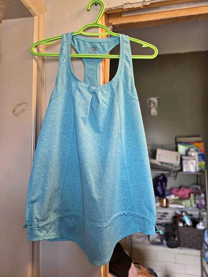 David Peyser Sportswear Racerback Tank Top Size Medium