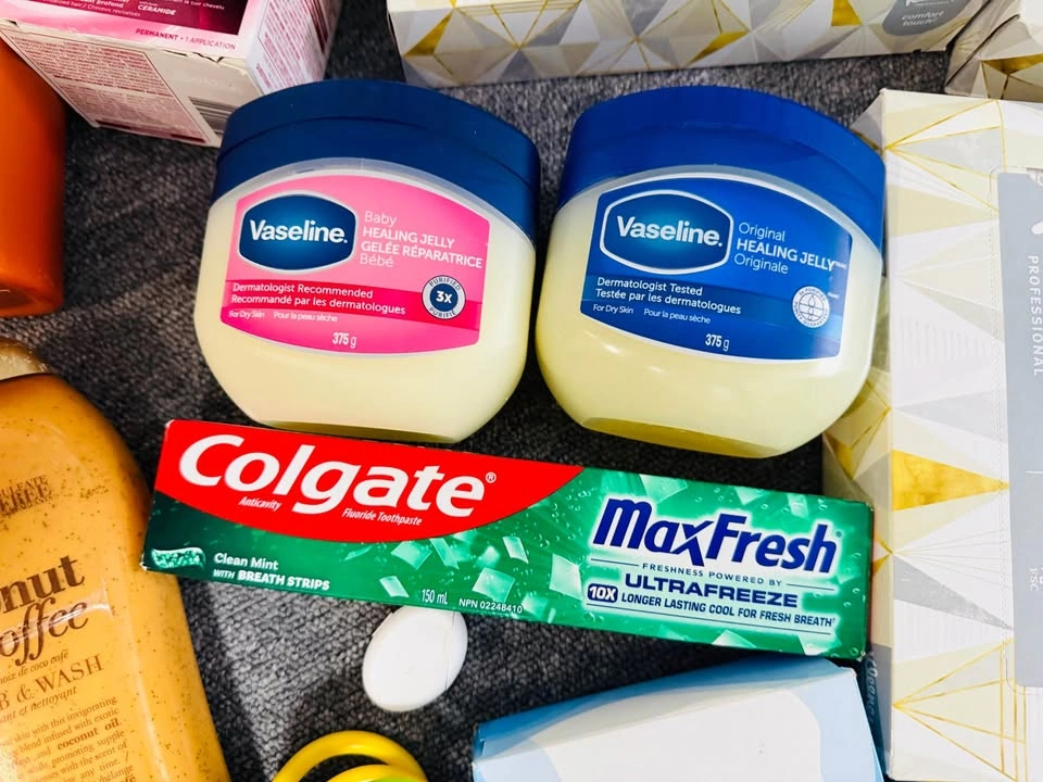 Bundle of Toiletries, Skincare, and Home Essentials - photo 4
