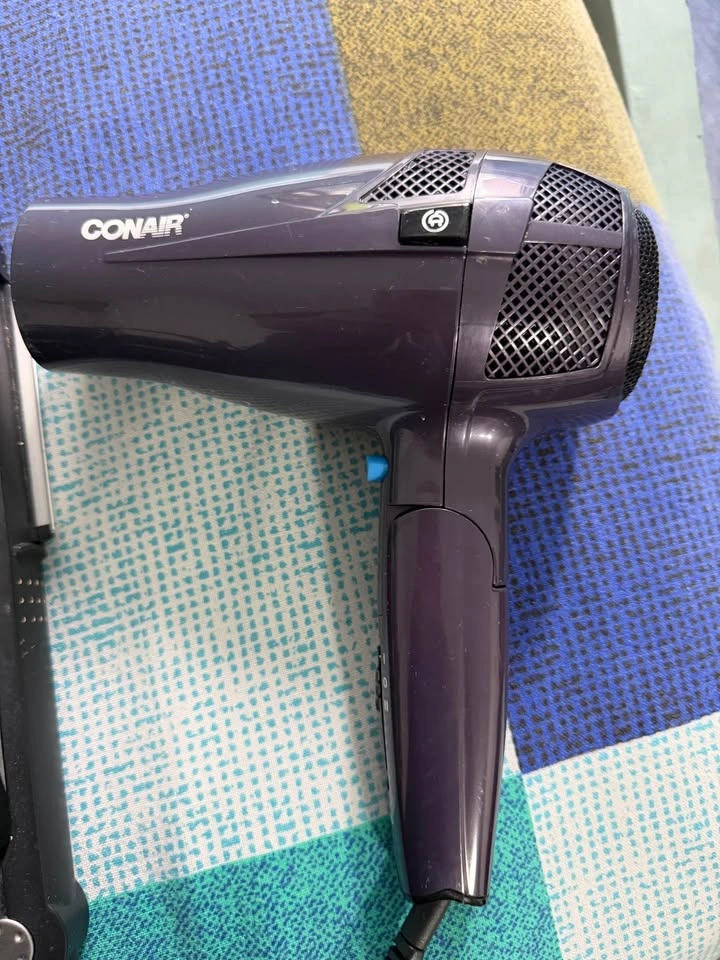 Hair Dryer with cold & Hot settings & Straighter - photo 2