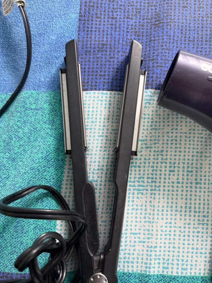Hair Dryer with cold & Hot settings & Straighter - photo 3