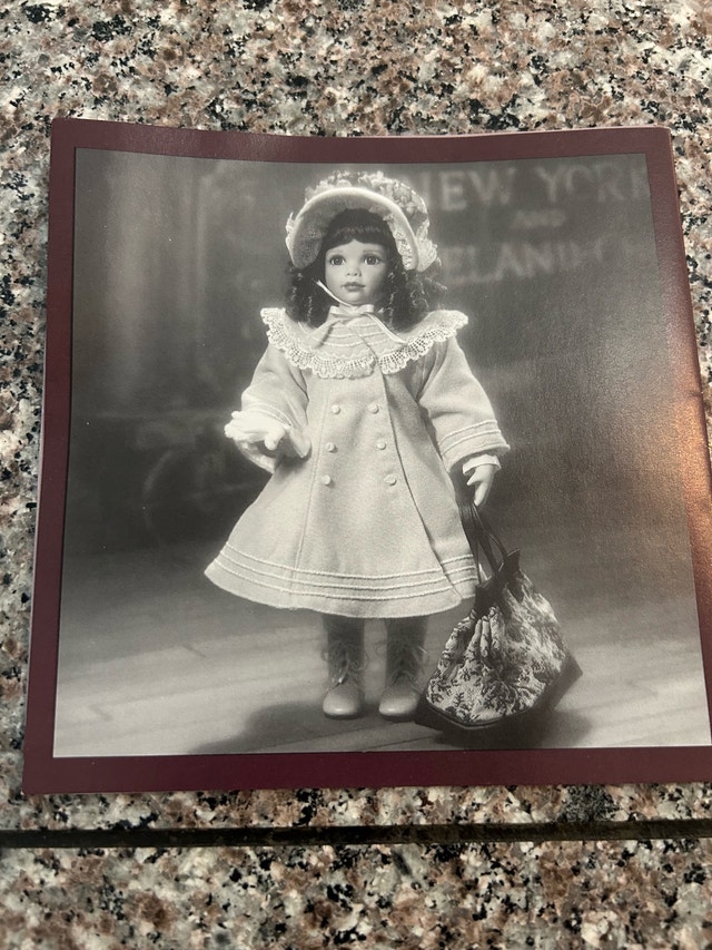 Porcelain doll, Ashton DRAKE 18” “Dierdre”