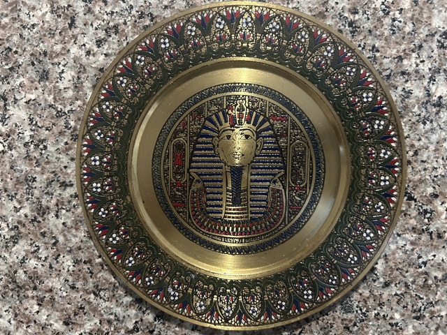 Decorative Egyptian brass plaques, Tutankhamen, Isis - photo 2