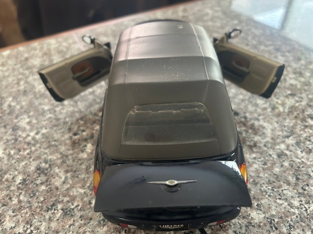MOTOR MAX 1:18 Chrysler PT Cruiser Convertible - photo 3