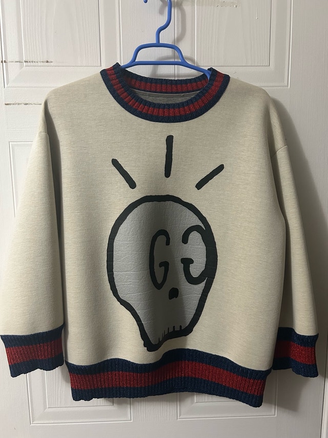 Gucci Skull sweater, ladies small