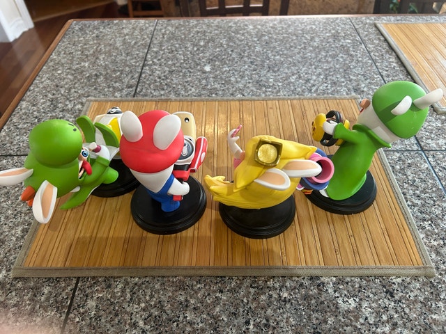 MARIO RABBIDS, Kingdom Battle Figures - photo 2