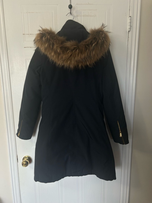 MICHAEL KORS Down filled, Asiatic fur trimmed, winter coat XS - photo 2