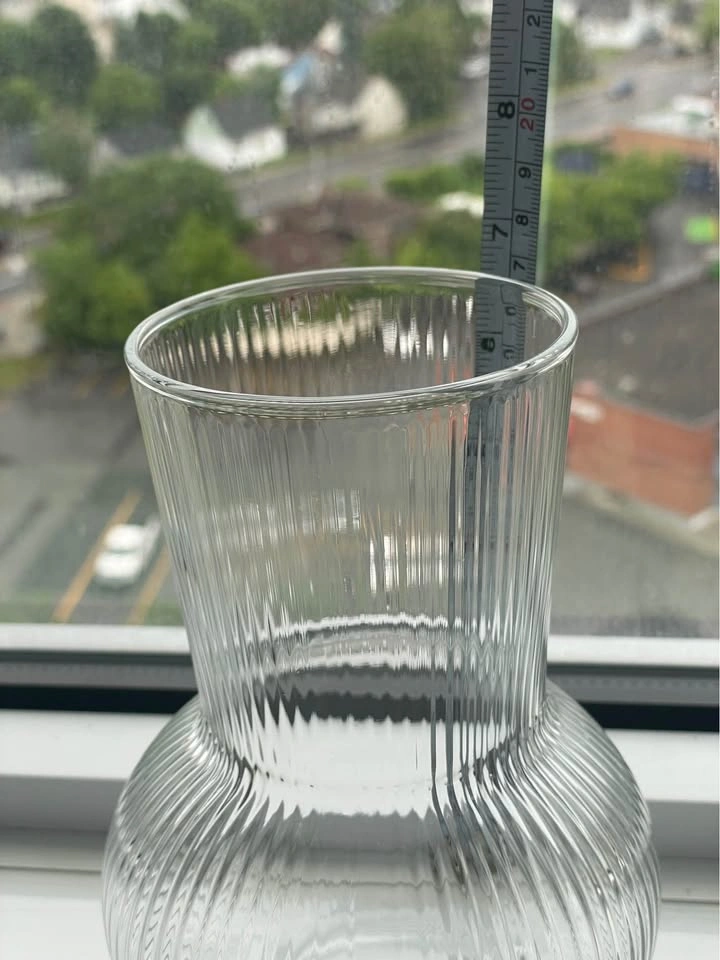 Glass flower vase - photo 3