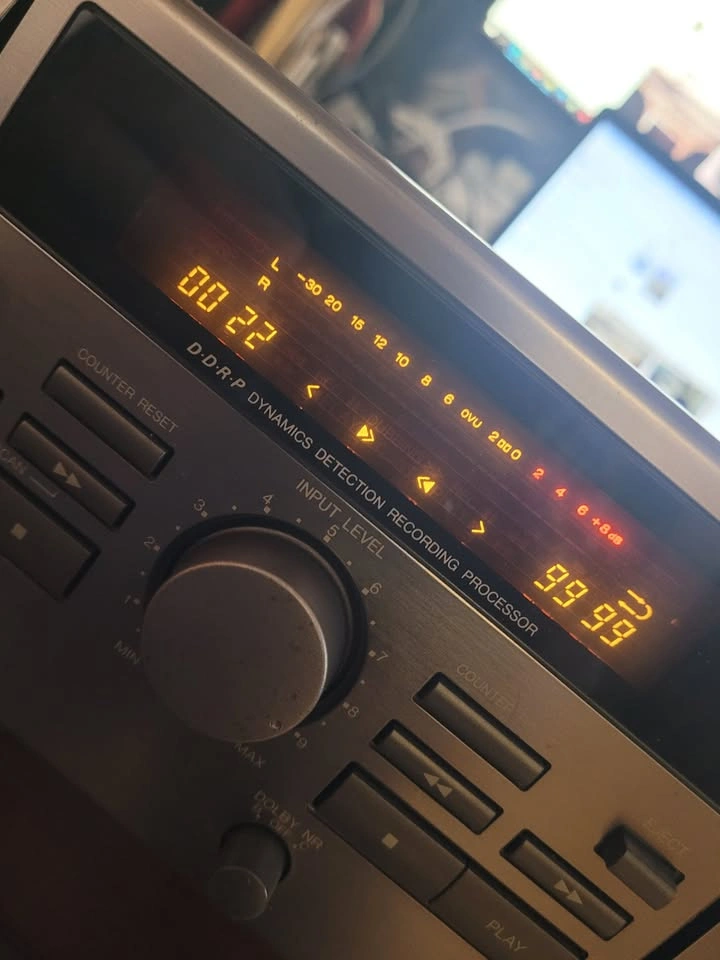 JVC TD W315 dual cassette deck Non Working - photo 4