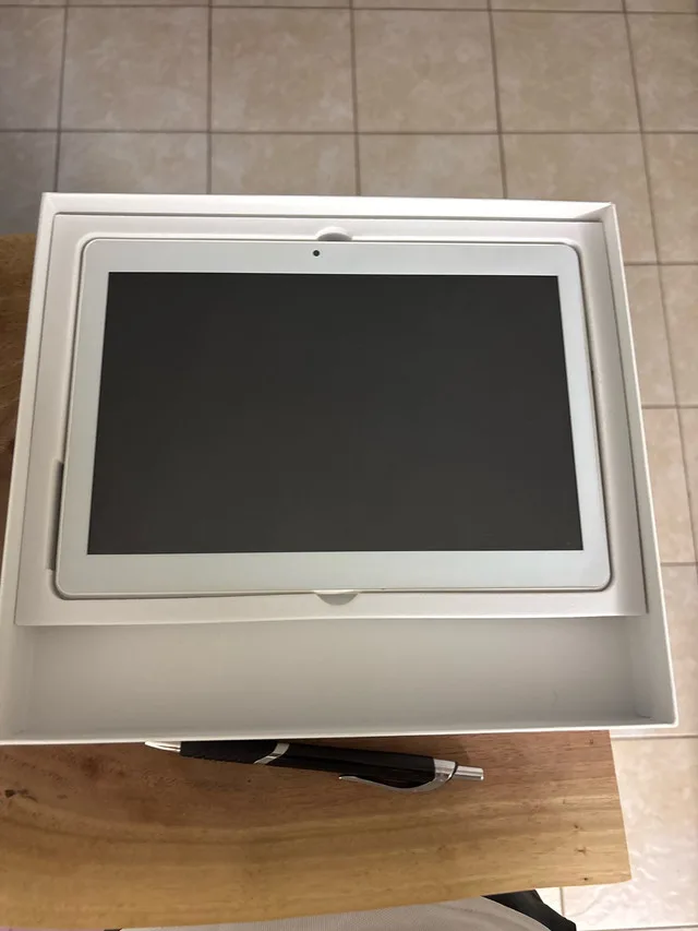 White tablet thumbnail