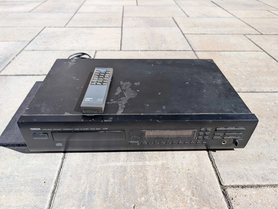 Yamaha CDX-550 tested with remote - photo 3
