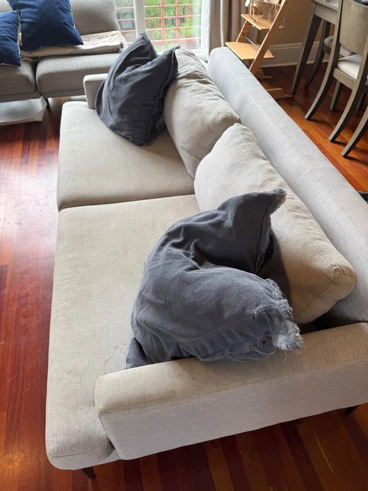 Three-Seat Sofa - photo 2