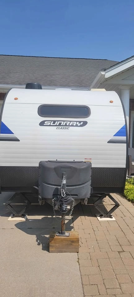 2019 Sunray Classic 16 ft Travel Trailer - photo 4