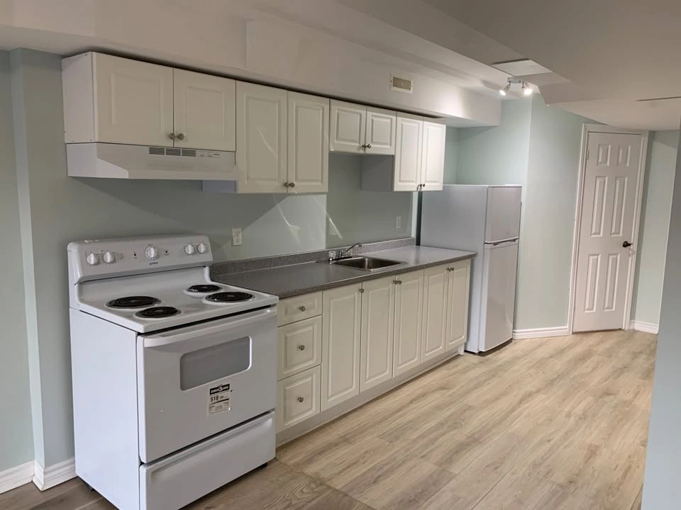 1 Bed 1 Bath Apartment - photo 4