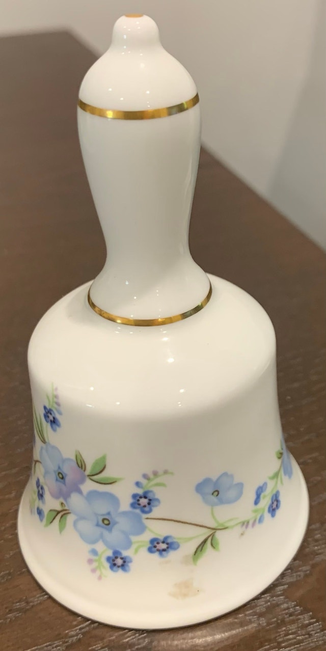China Glass and Crystal - made in England Bells - photo 3