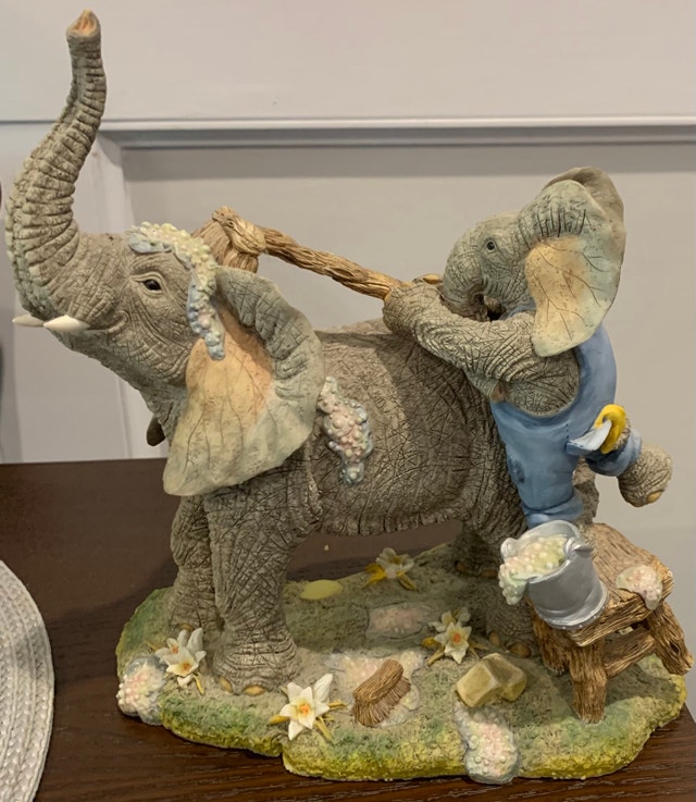Large Fibreglass Elephant - photo 2