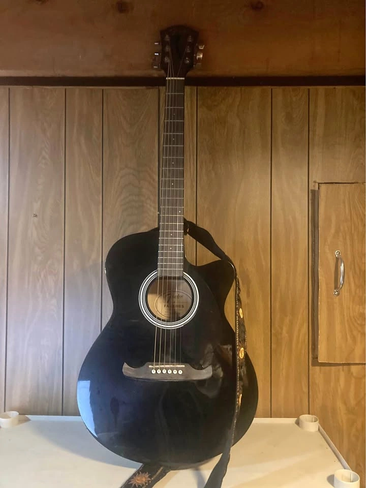 Fender Acoustic Guitar