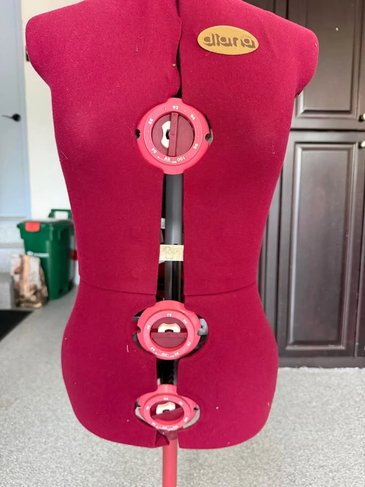 Adjustable Mannequin - photo 3