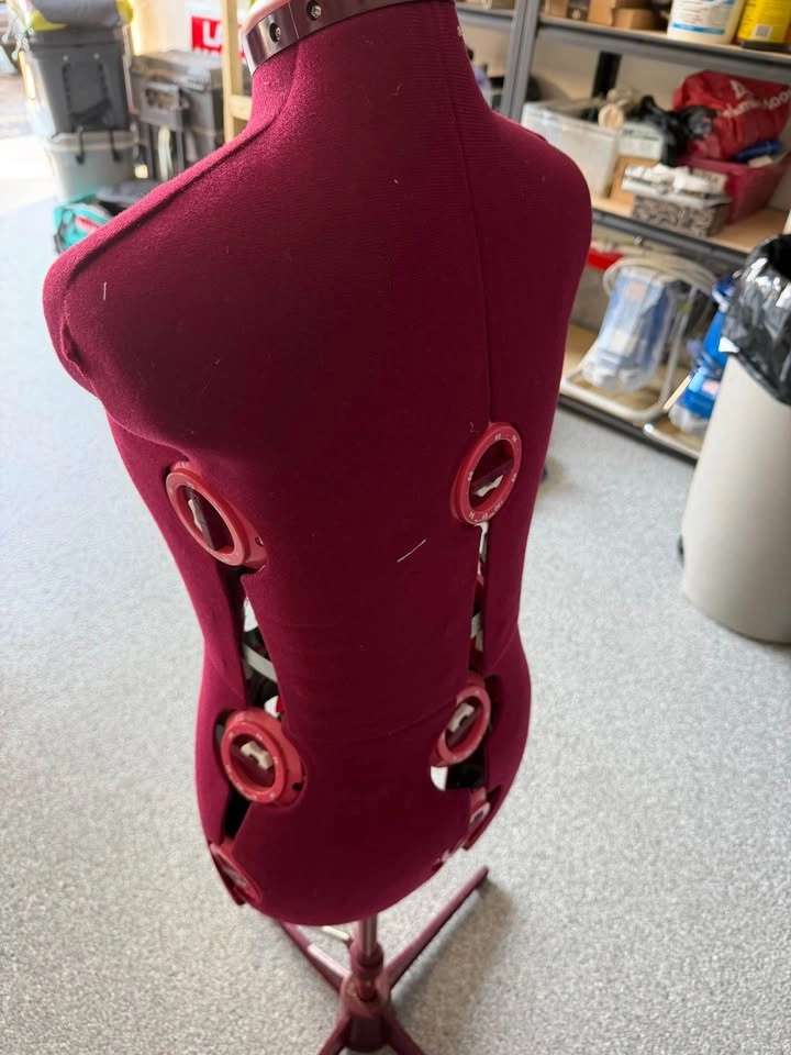 Adjustable Mannequin - photo 4