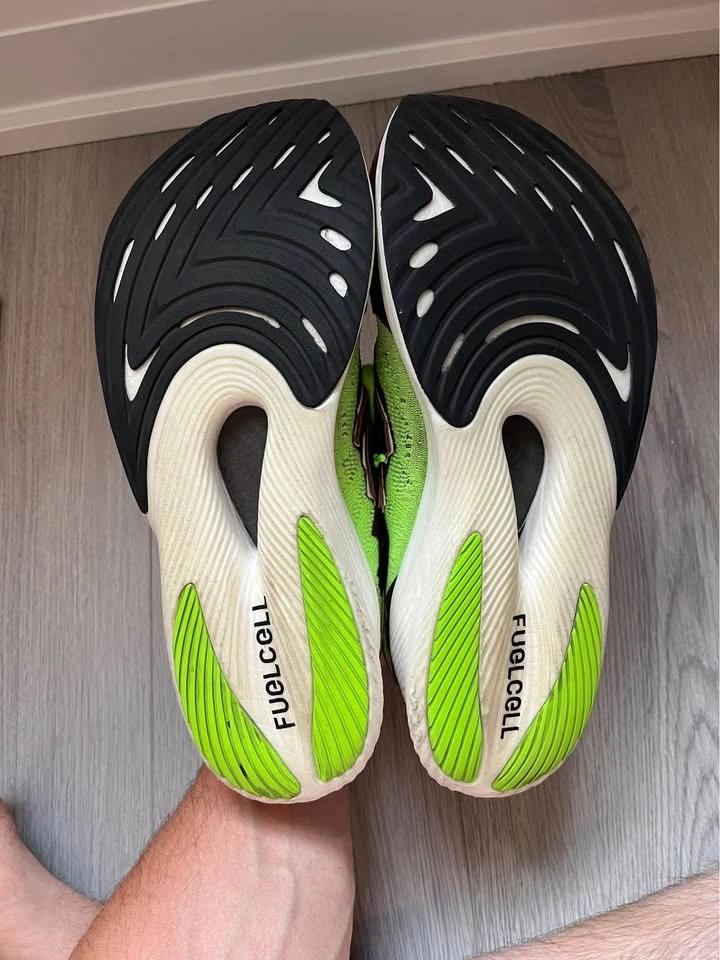 New Balance FuelCell RC Elite v2 Energy Lime Runners 10.5 - photo 4