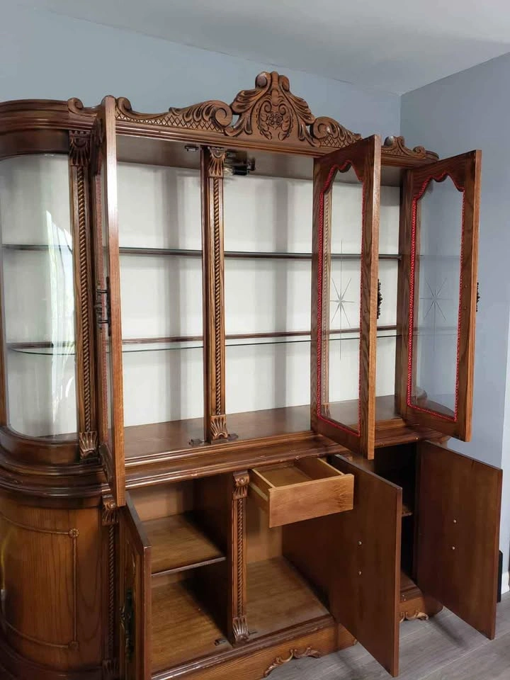 Large China Cabinet - photo 4