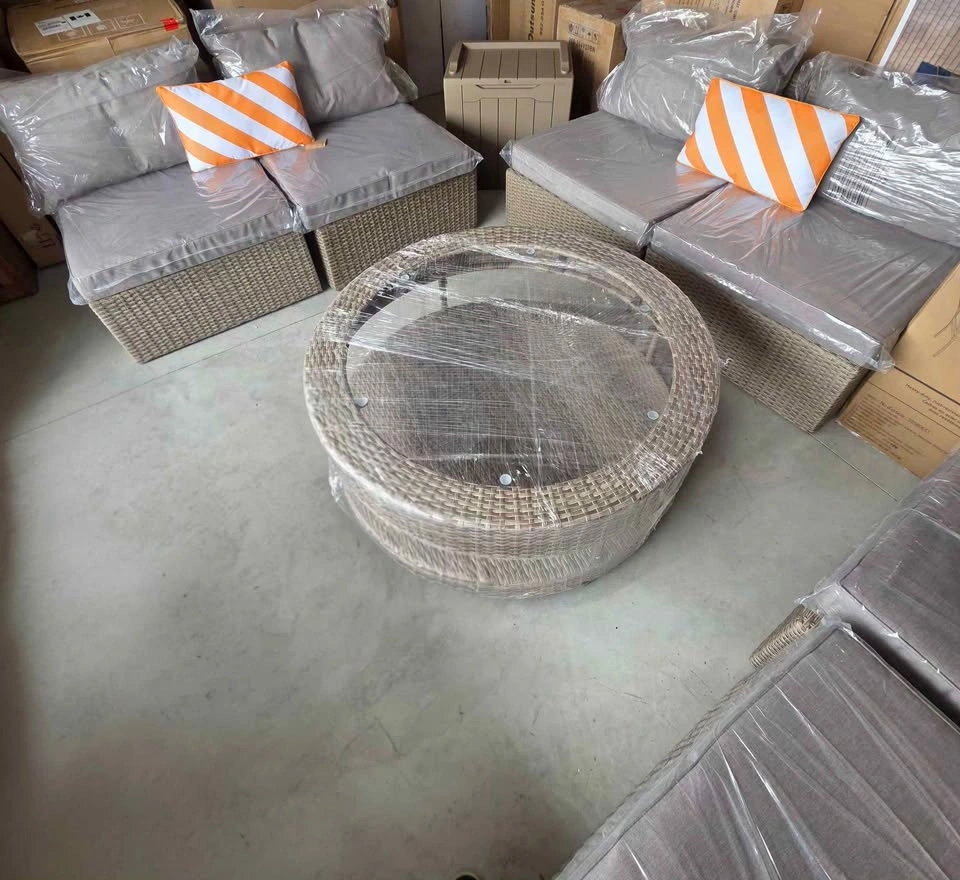 Brand new 7pc patio conversation set. 6 person seating. Beige - photo 2