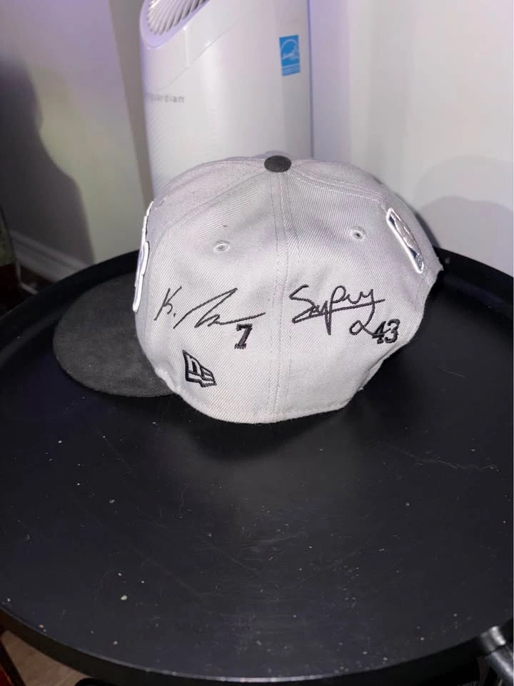 raptors hat - photo 2