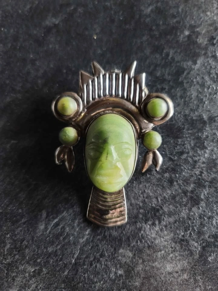 Silver Brooch Pin