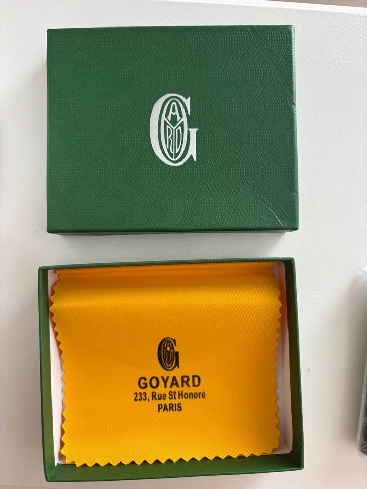 Goyard Victoire Bifold Wallet - photo 3