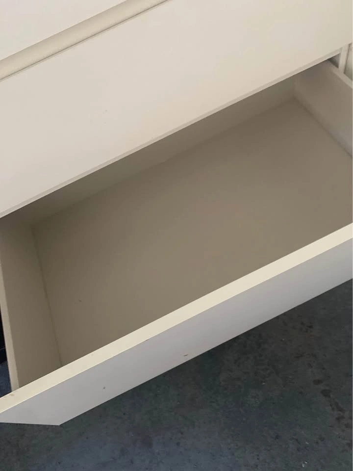 IKEA 4 drawer dresser, I have 2 - photo 4