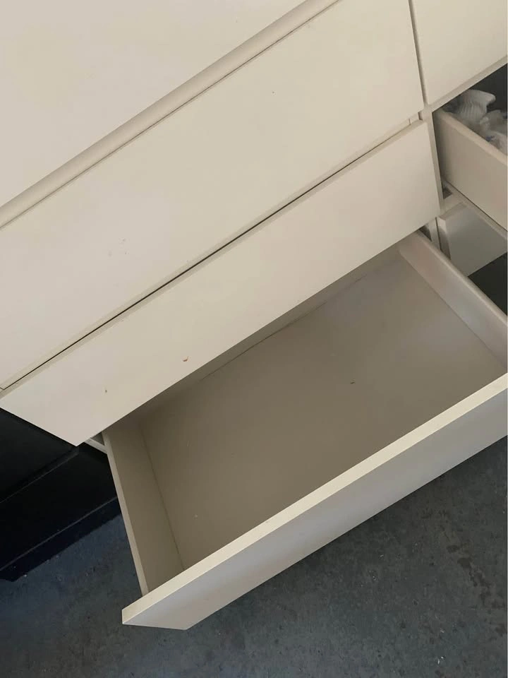 IKEA 4 drawer dresser, I have 2 - photo 5