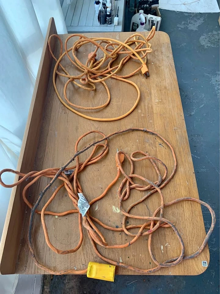 2 extension cords set
