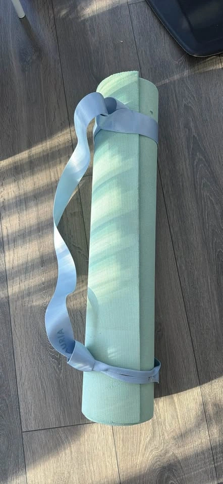 Lululemon Yoga Mat and Yoga Strap - photo 2