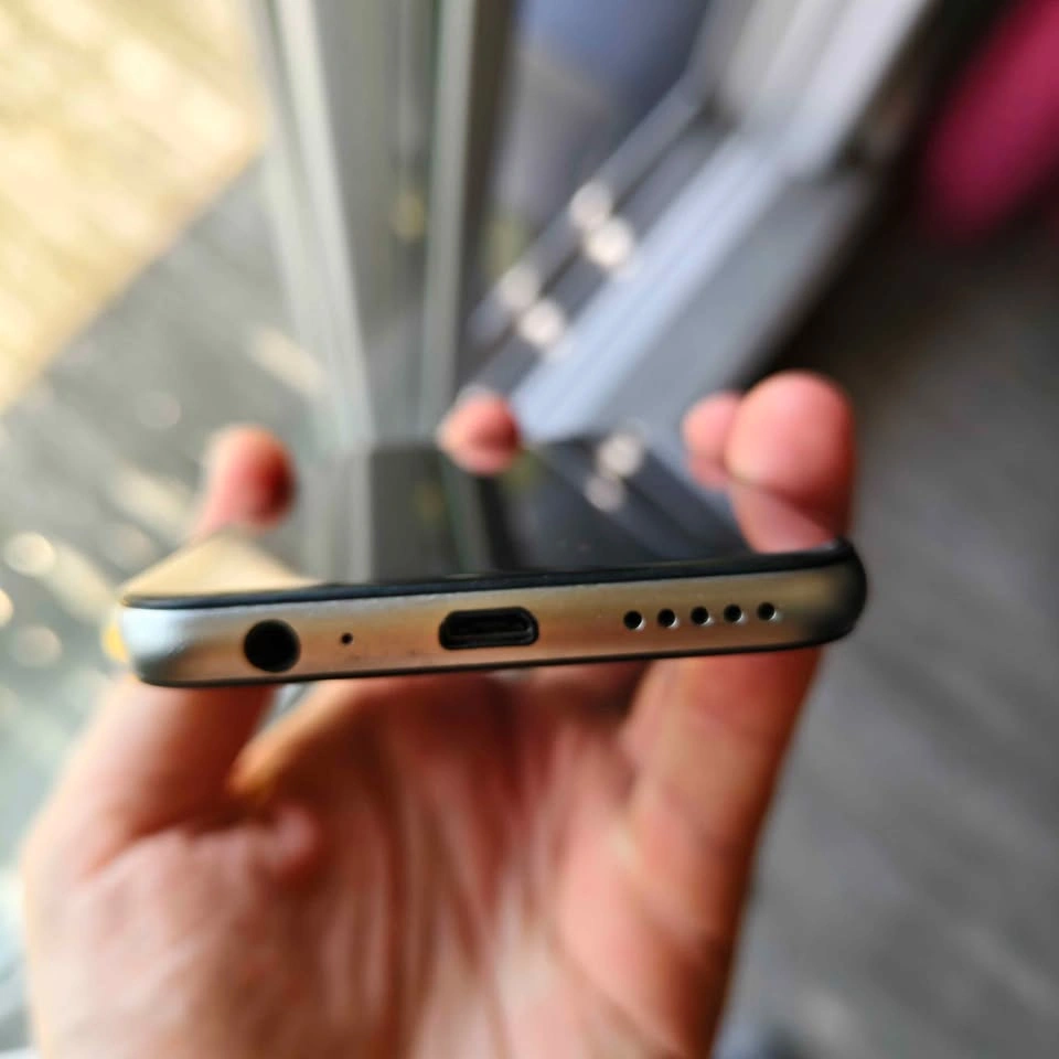 📱Nice compact unlocked Umidigi smartphone in Mint Condition - photo 3