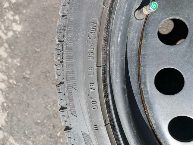 Pirelli Ice Zero FR winter tires, 225/45R19, set of 3 - photo 4