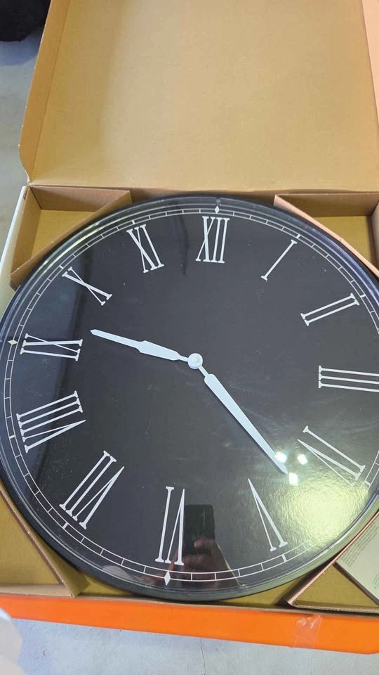 Wall clock - photo 2