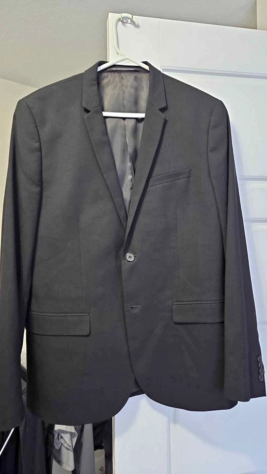 H&M black suit jacket size 40 skinny