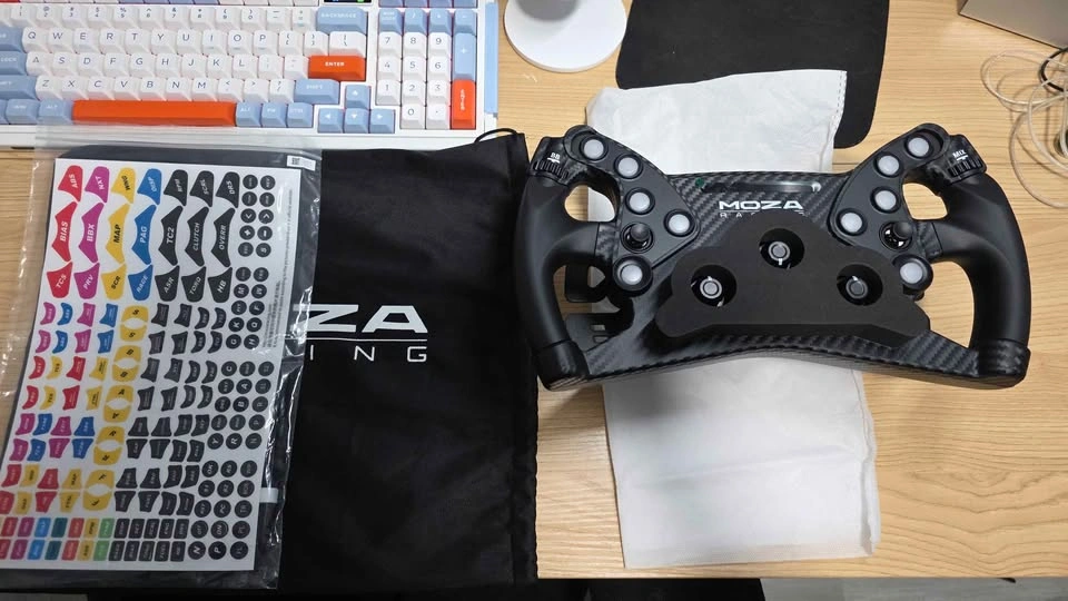 Moza Racing KS GT Steering Wheel - photo 5