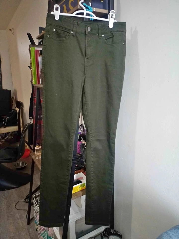 RW&CO womens jeans