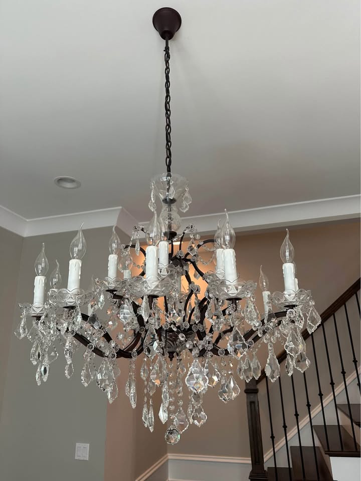 Restoration Hardware Chandelier 28" - photo 2