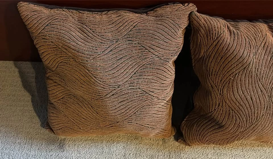 High Quality Custom Made Throw Cushions - photo 2