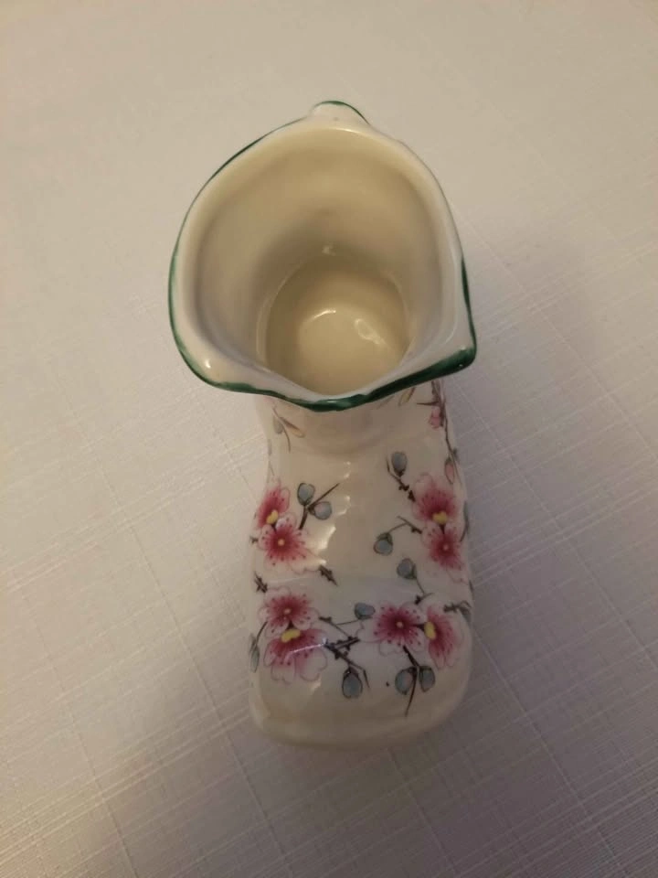 Vintage England Chinese Rose Ceramic Boot - photo 3