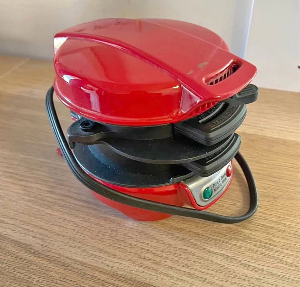 Like new Hamilton Beach Breakfast Sandwich Maker