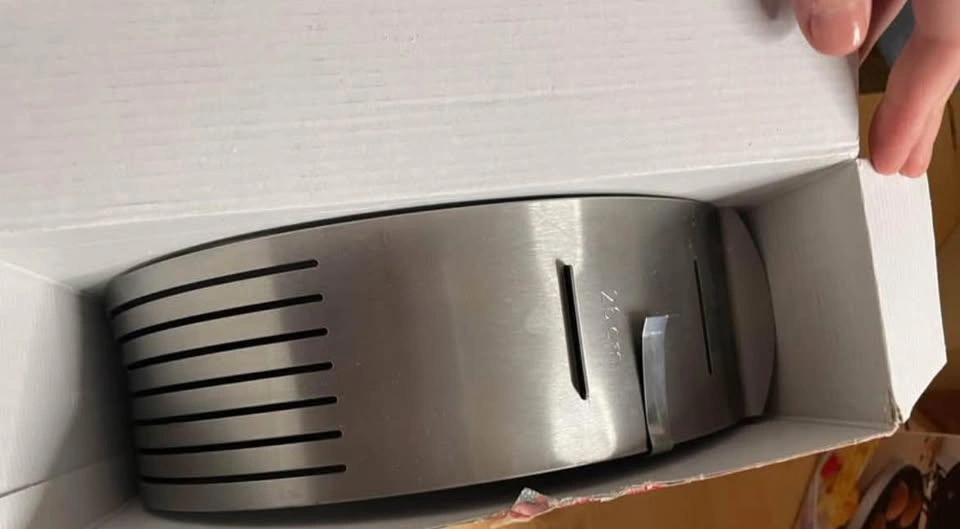 Like new Zenker Adjustable Cake Slicer - photo 2