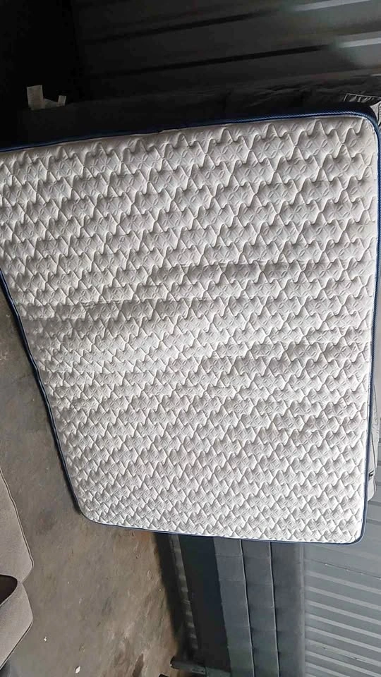 Queen size mattress
