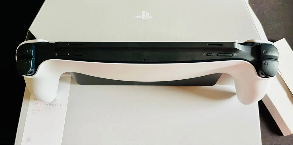 Sony PlayStation Portal for PS5 - Like New - photo 3