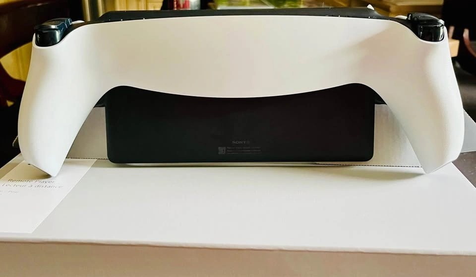 Sony PlayStation Portal for PS5 - Like New - photo 4