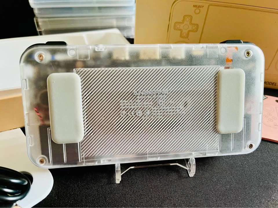 Anbernic RG35XXH - Clear - Near Mint - photo 2
