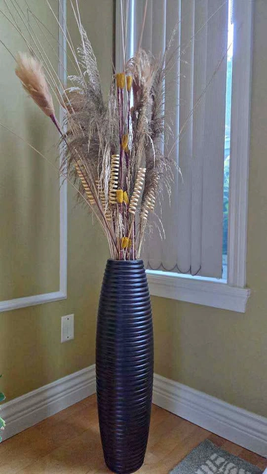 Flower vase