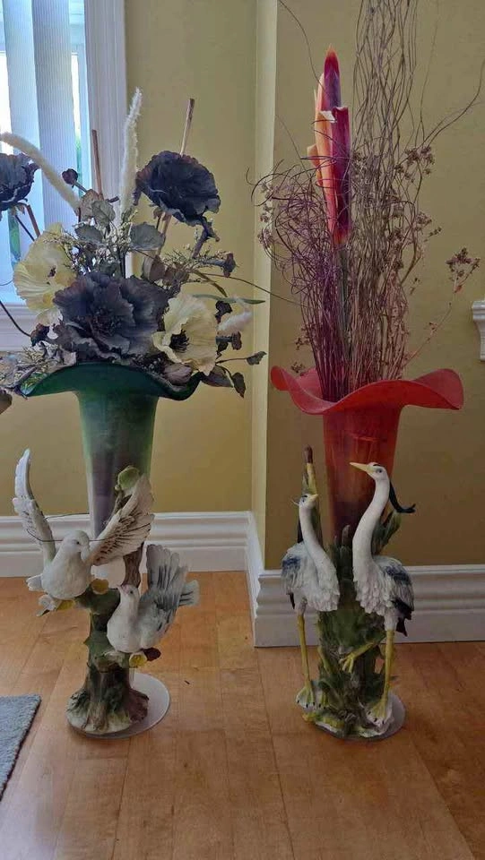 Stylized flower vase