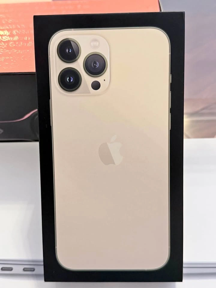 Apple Product Boxes – Great for Collectors, Gifts & Display